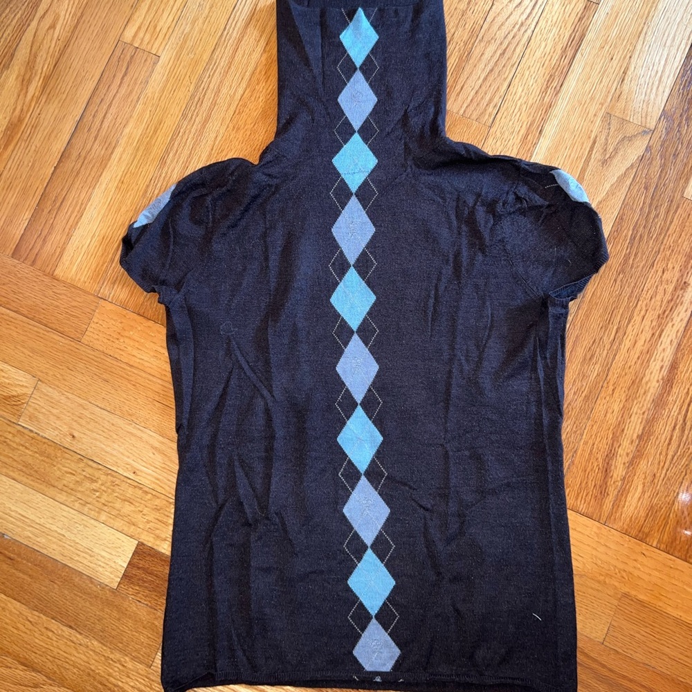 Faconnable wool and silk argyle funnel neck short sleeved sweater size medium
